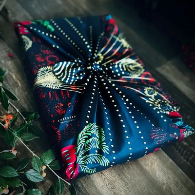 Cadeaux - Emballage Cadeau Réutilisable Satin Luxe – Les Poules - CARÉDEAU PAPIER CADEAU RÉUTILISABLE