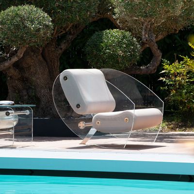Armchairs - MW07 armchair Sculptural design and lasting elegance - KUUMO DESIGN