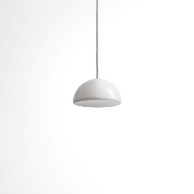 Suspensions - BULB - Petit plafonnier hémisphérique en verre avec coloré câble - MOR