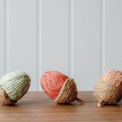 Objets de décoration - Glands en corde et en papier (vert, marron clair et rose) - WE LOVE SEASONS