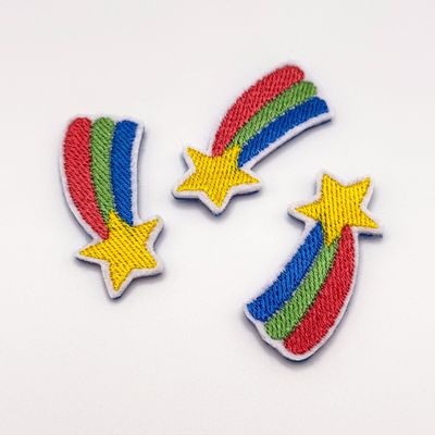 Kids accessories - Embroidered Brooch “Comet” – A Wish to Carry - PETIT POIRIER
