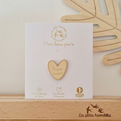 Pin's en bois - Super Instit' - LES PETITES HIRONDELLES