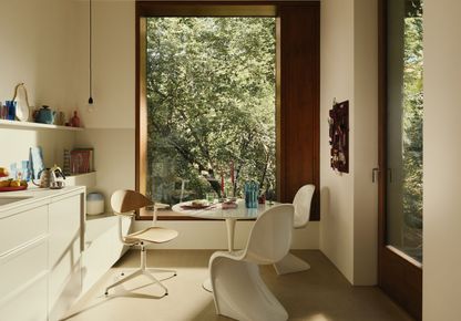 VITRA - Initiation