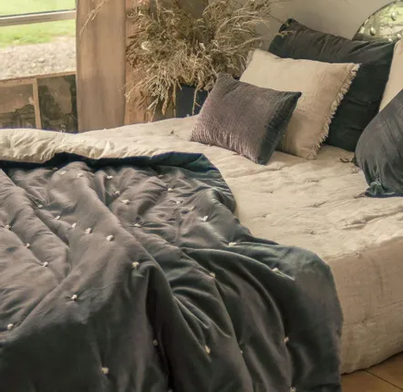 Linge de lit - LYRIC Dessus de lit 230x250 cm LYRIC ANTHRACITE - EN FIL D'INDIENNE...