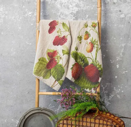 Dish towels - STRAWBERRY & RASPBERRY  ǀ 100% Linen Tea Towels - LINOROOM 100% LINEN TEXTILES