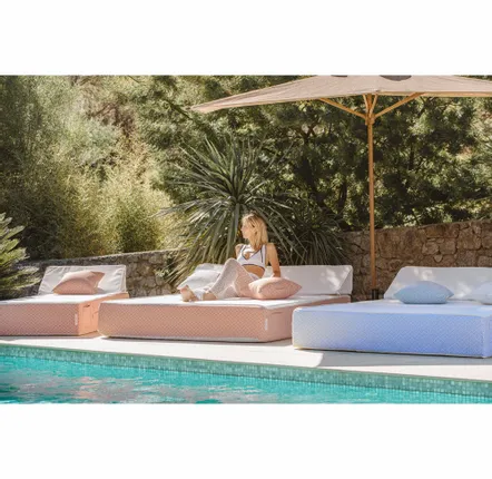 Equipements espace extérieur - Lit bain de soleil extérieur en mousse 2 places blanc a motif bleu - MX HOME