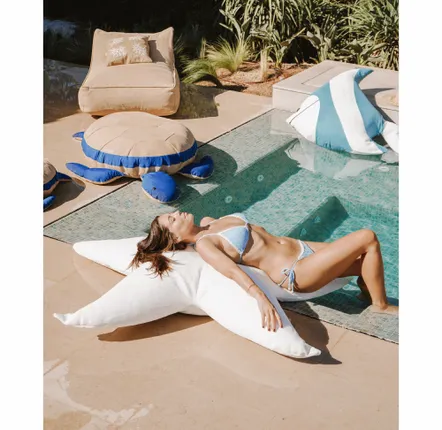 Outdoor space equipments - Floating outdoor starfish bean bag with white removable cover - MX HOME