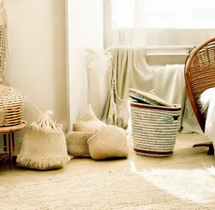 Boîtes de rangement  - Panier à linge en paille tissée à la main avec couvercle, écologique - MAISON ZOE