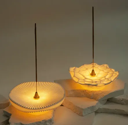 Table lamps - Ceramic Incense Holder Light - Portable - WOOSM