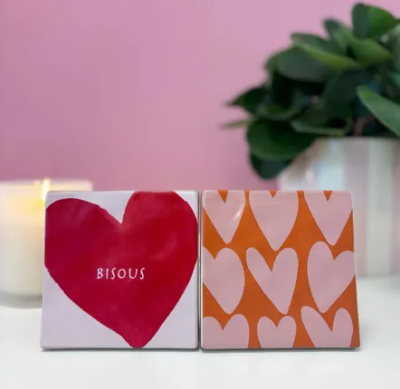 Cadeaux - Carreau illustré bisous - AND NOOK
