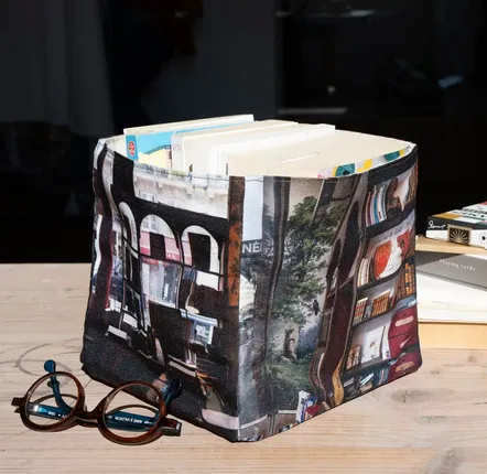 Homewear textile - Boite de rangement Paris Le livre penseur - MARON BOUILLIE