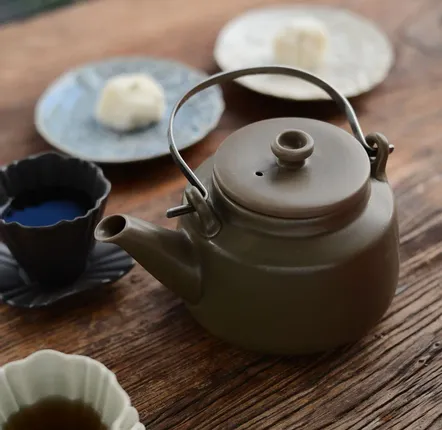 Tea and coffee accessories - Srilanka teapot - MARUMITSU POTERIE