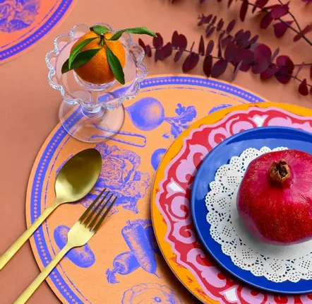 Sets de table - Sous-assiettes en métal Veggie Punk - EMILY EVANS - CRISP S.R.L.