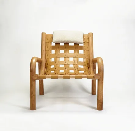 Lounge chairs for hospitalities & contracts - Ginga Lounge Armchair frame Natural Oak, seat Honey Leather - DUISTT