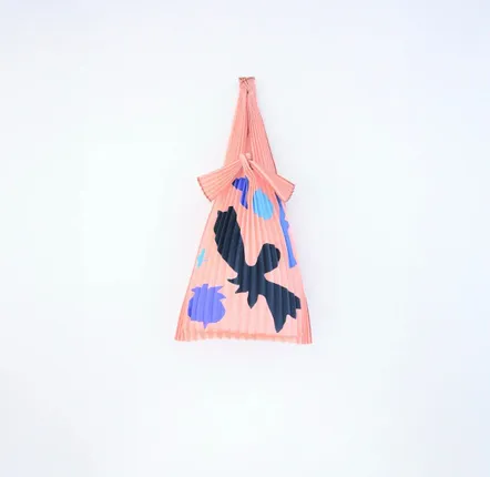 Bags and backpacks - Moment” PLECO PRINTED BAG - illustration: Haruka Sawada - - KNA PLUS