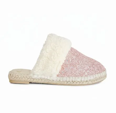 Homewear bien-être - Quand l’hiver rime avec style – Laine, glitter, cuir… et savoir-faire - ATELIER COSTÀ