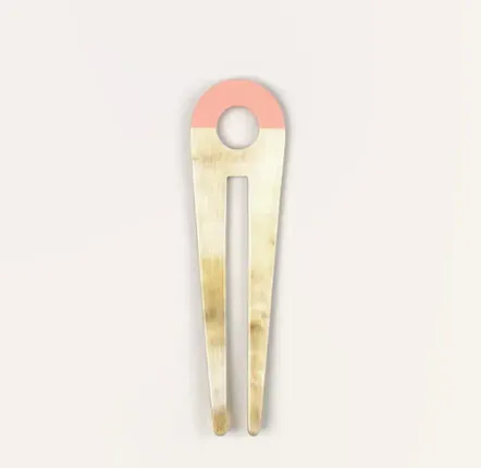 Barrettes - Double African blonde horn hairpin and hairspray - L INDOCHINEUR X RIVÊT