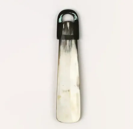 Shoes - Small shoehorn in marbled black horn and ivory lacquer - L INDOCHINEUR X RIVÊT