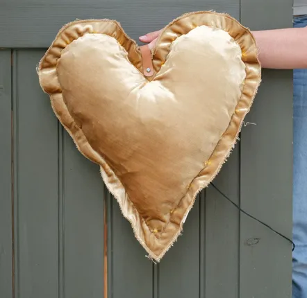 Decorative objects - THE GOLDEN HEARTS - ROSE VELOURS