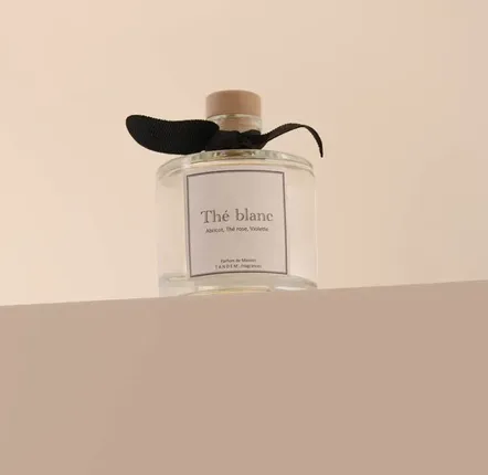 Diffuseurs de parfums - Diffuseur parfumé à bâtonnets Thé blanc 100ml - TANDEM FRAGRANCES
