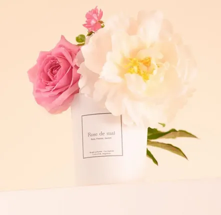 Candles - Rose de Mai scented candle - 180g - white glass - 100% vegetable wax - TANDEM FRAGRANCES
