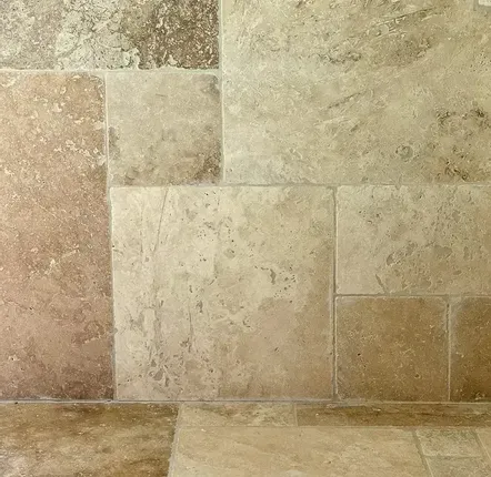 Carrelages et dallages - Carrelage en travertin 2ème choix (naturel) -Opus : 4 formats Vendu m² - LIGERIO