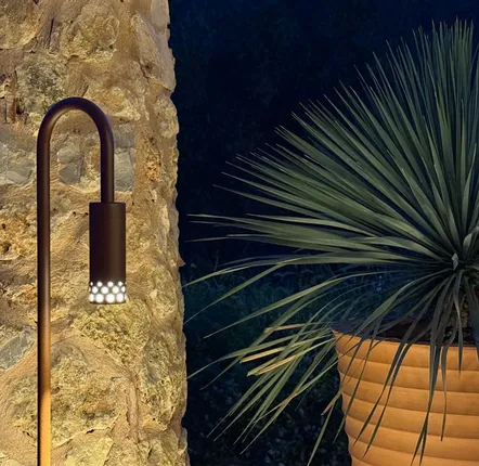 Outdoor floor lamps - ELYXIR LED pathway light - LYX LUMINAIRES
