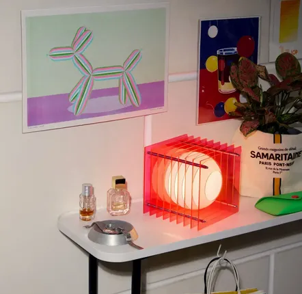 Desk lamps - LOP lamp small square in electric pink acrylic - BANG