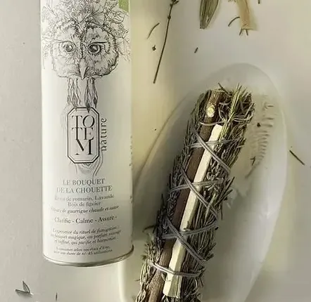 Décorations florales - LA CHOUETTE, alternative d'exception à la française, au bâton de sauge - TOTEM NATURE