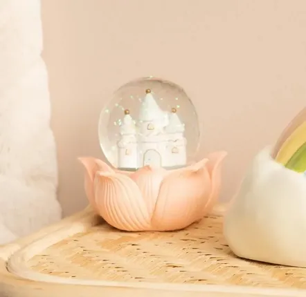 Children's decorative items - CASTLE SNOW GLOBE - AMADEUS LES PETITS