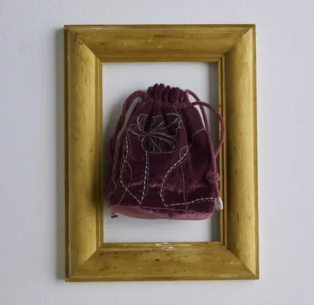 Bathroom equipment - Pouch Iris - ANNA MONTI