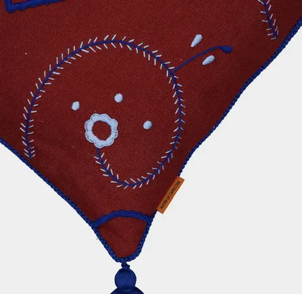 Coussins - Hand-Embroidered Viana Bordeaux Linen with Blue Embroidery Cushion - HOUSE OF CAPRICORN