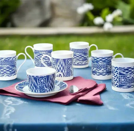 Cadeaux - Mug en porcelaine fine, motif Ndop bleu - KEMI HOME ART