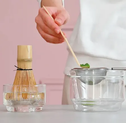 Accessoires thé et café - Coffrets Matcha en verre transparent, vert ou rose / HARIO - ABINGPLUS