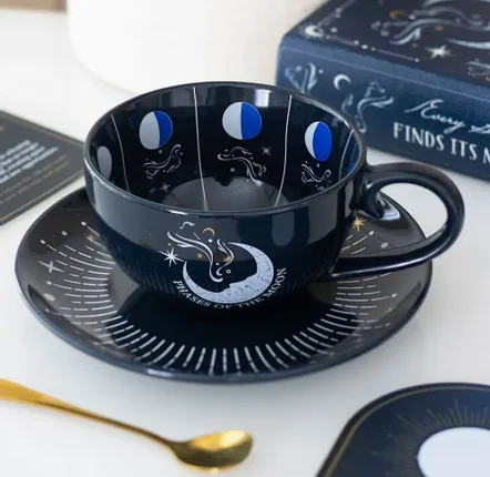 Sets de table - Tasse et soucoupe à thé Phase de la Lune Bleue - SOMETHING DIFFERENT WHOLESALE