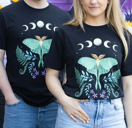 Homewear - Luna Moth Unisex T-shirt Size L - SOMETHING DIFFERENT WHOLESALE EUROPE BV