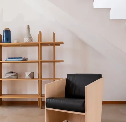 Assises pour bureau - Fauteuil en bois de chêne et cuir authentique - Álvaro Siza Vieira - MOR