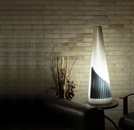 Lampes de table - HALO - Lampe de table pliable, design léger personnalisable, H 90cm - IT'S LIGHTING! INTERIOR LAMPS AND MORE...