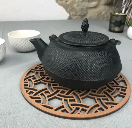 Objets de décoration - Dessous de plat en bois - Noeuds Celtiques - LA COUR DU JUCH