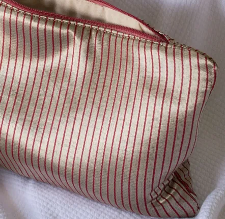 Serviettes de bain - trousse de toilette, rayé rouge d'or - OTTOMANIA