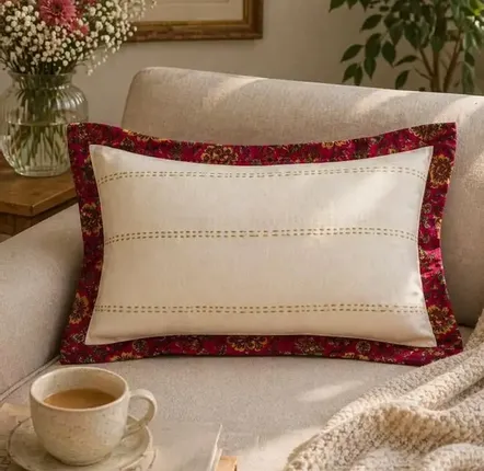 Homewear - Housse de coussin lombaire en coton recyclé à bordure sari fabriquée à - I WAS A SARI