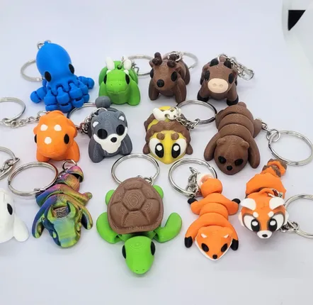 Gifts - Collectible mini figures with keychains - ZANIMIZ