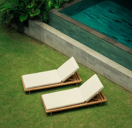 Deck chairs - Lilo deckchair in recycled teak and water-repellent fabric - DESIGN TRIP