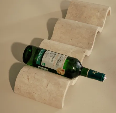 Accessoires pour le vin - Porte-bouteilles Koh en marbre blanc - DESIGN TRIP