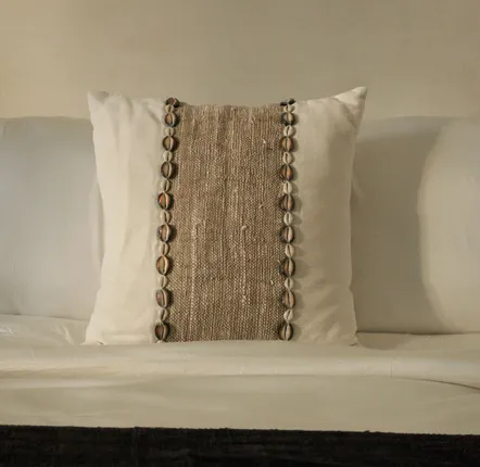 Fabric cushions - Shell cushion - DESIGN TRIP