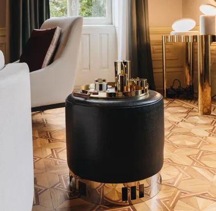 Tabourets pour collectivités - Pouf Escape avec base en acier inoxydable - DUISTT