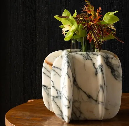 Candlesticks and candle holders - SWADDLE marble candle holder - OOUMM