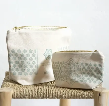 Bathroom storage - GOTS certified organic cotton toilet bag - KARAWAN AUTHENTIC