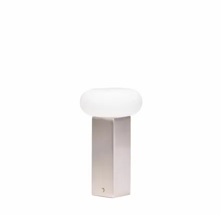 Lampes sans fil  - Low Lampe portative Nickel - HÜBSCH