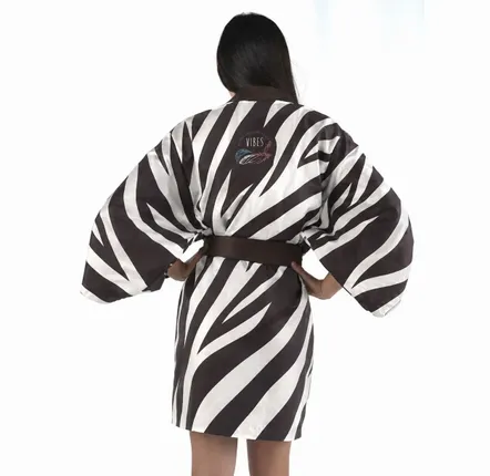 Travel accessories - Black & White Kimono - BEACH VIBES